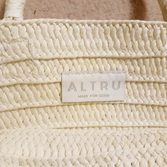 Altru Woven Tote Beach Bag- Made for Good - Picture 3 of 5